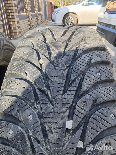 Yokohama IceGuard Stud IG65 225/60 R17 145H