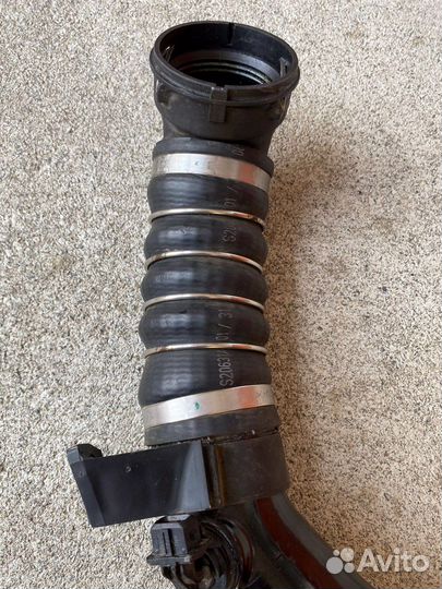 Патрубок интеркулера BMW X5 X6 E70 E71 M57