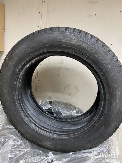 Pirelli Ice Zero 225/60 R17 103T