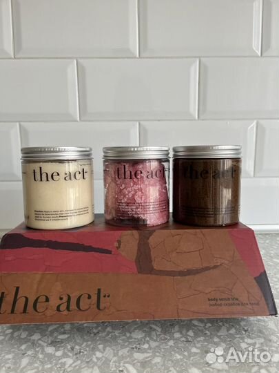 Крем, скраб, маска для дица / косметика