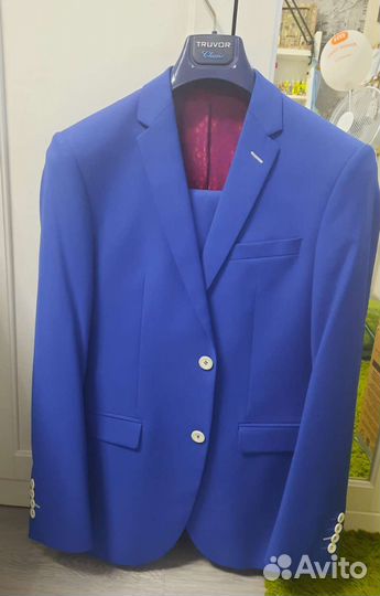 Мужской костюм