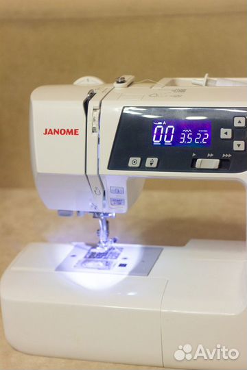 Швейная машина Janome 2160 dc