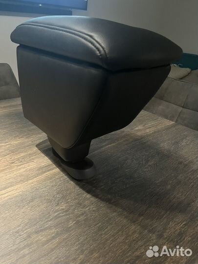 Подлокотник kia rio 4