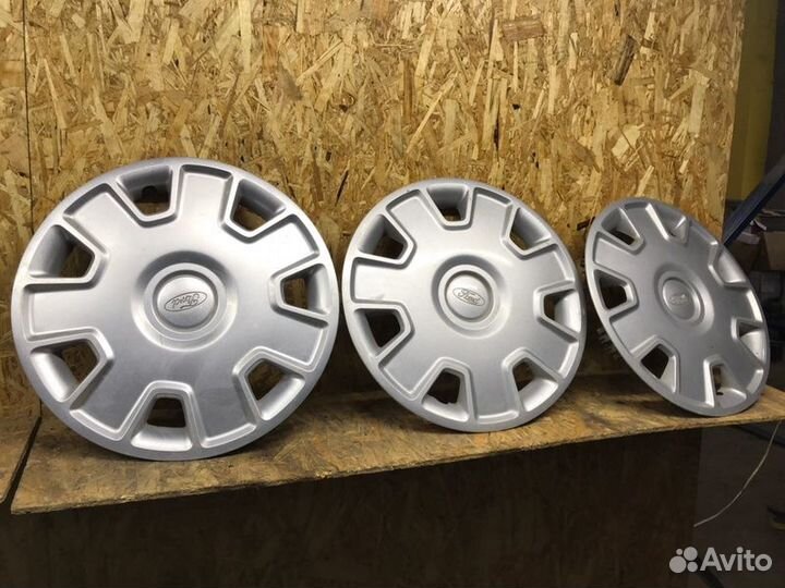 Колпак колеса Ford Focus 2 седан 1.6 2006