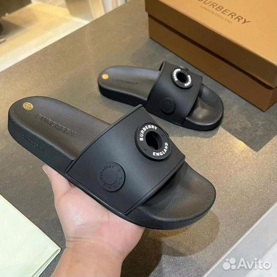 Шлепки мужские