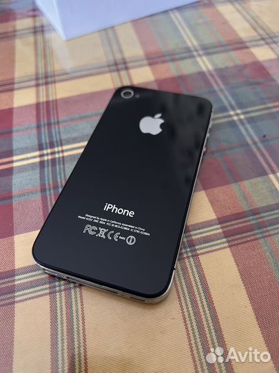 iPhone 4S, 8 ГБ