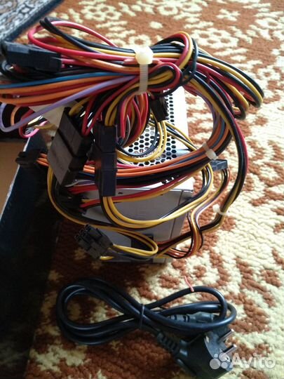 Velton блок питания 230V/50HZ/4A