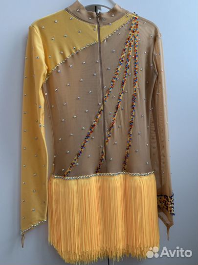 Платье для выступления (фигурное катание)