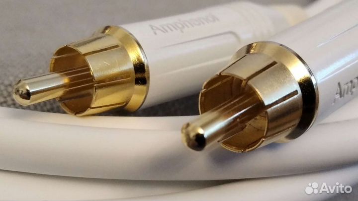 Кабель Canare L-4E6S 2rcaх2RCA 1,5м