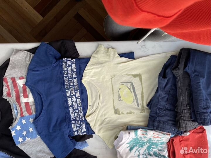 Фирменные вещи пактом на мальчика
