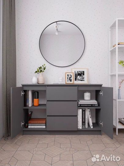 Комод с дверками