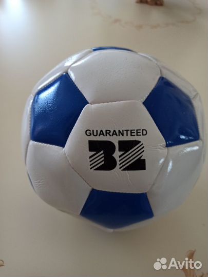 Футбольный мяч