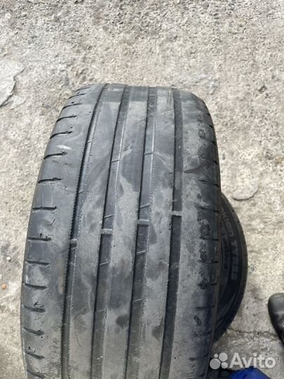 Nokian Tyres Hakka Black 2 235/45 R17