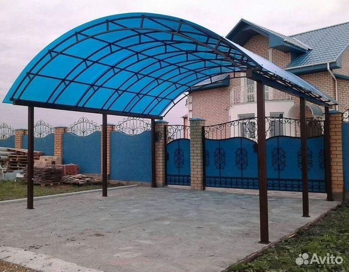 Сотовый поликарбонат в наличии