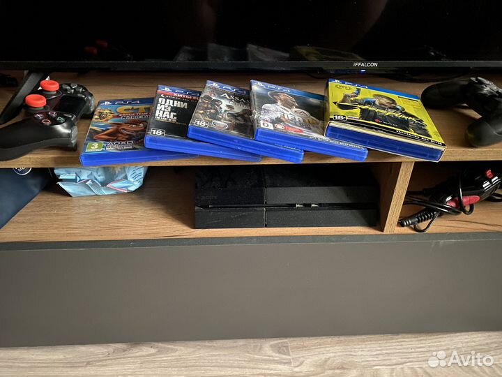 Продам ps4