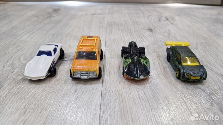 Hot wheels машинки