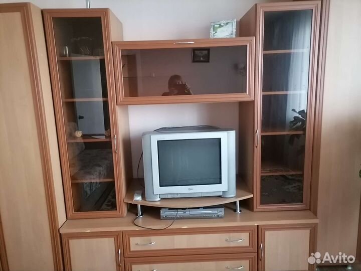 Стенка в гостиную бу