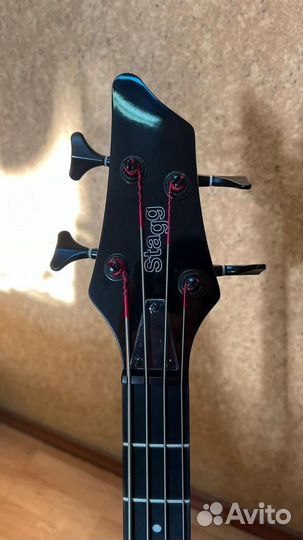 Бас гитара Stagg