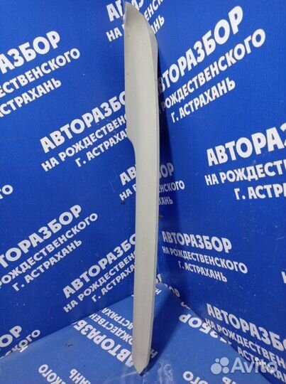 Обшивка стойки лобового стекла Ford Focus 2 седан