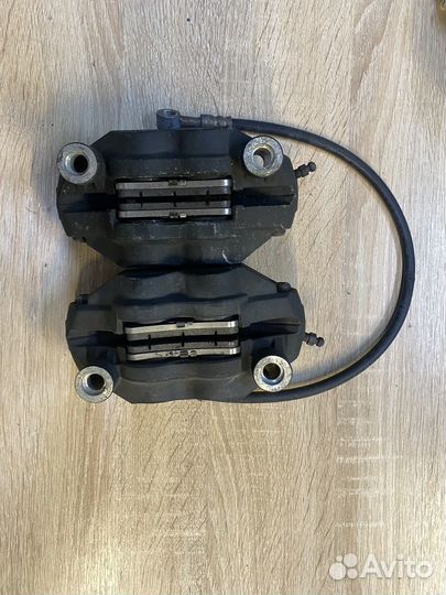 Тормозные суппорта Suzuki gsxr1000 K7