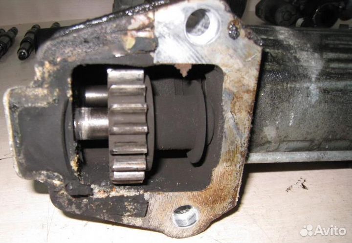 Стартер Jaguar X-Type (X400) 2007