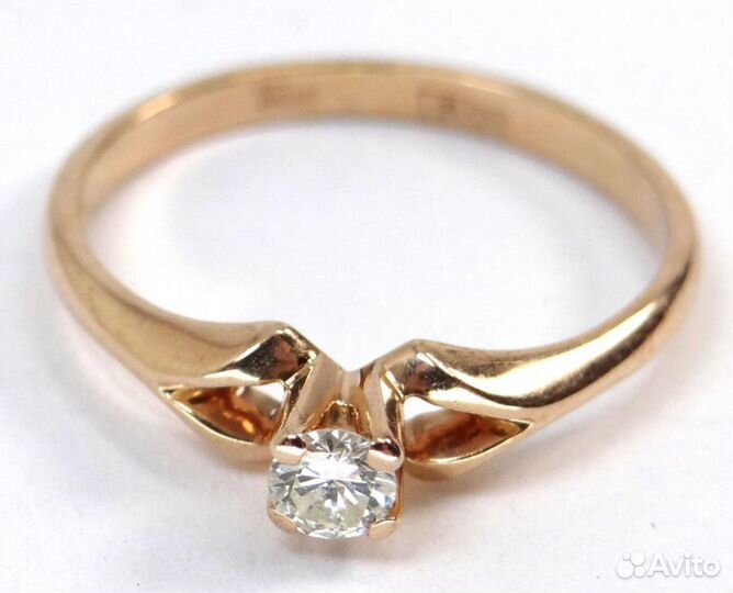 Золотое кольцо 585 пробы с бриллиантом 0.15 ct