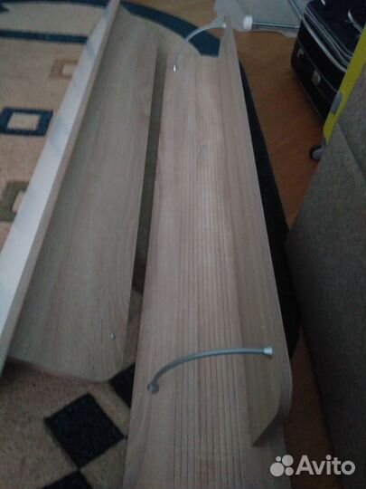 Полка настенная навесная