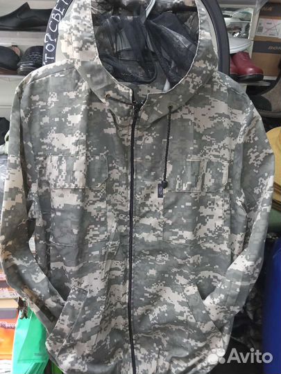 Камуфляжный костюм