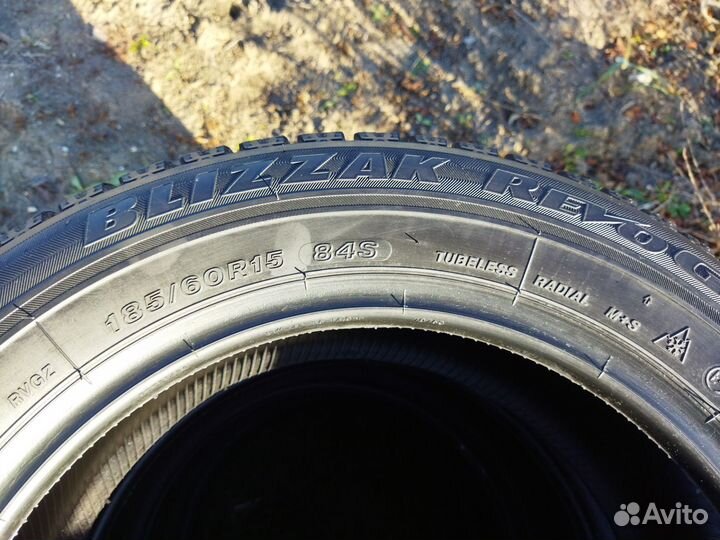 Bridgestone Blizzak Revo GZ 185/60 R15