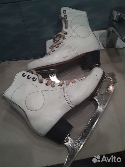 Шахматы два вида детская перчатка-бокс,коньки СССР