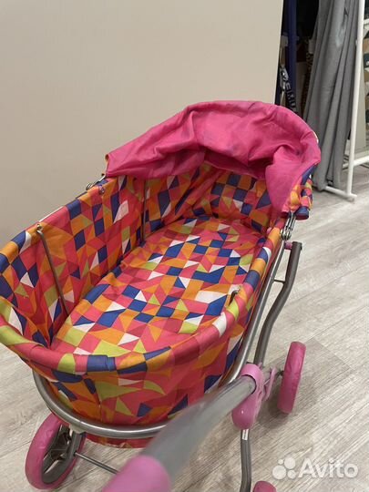 Коляска кукольная