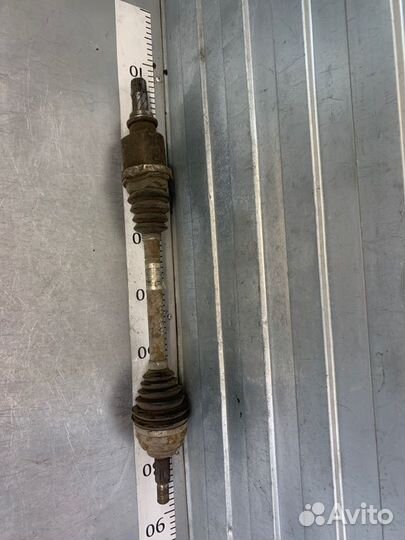 Полуось передний левый Renault Megane BM 2002