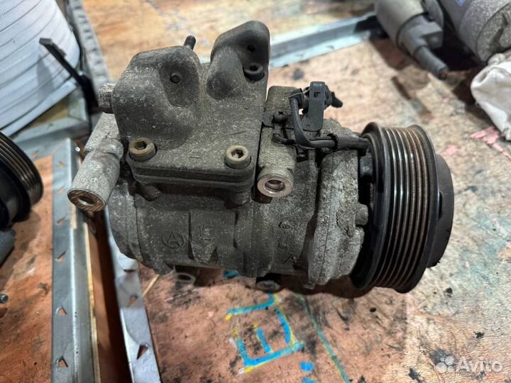 D4CB Компрессор кондиционера на Kia Sorento