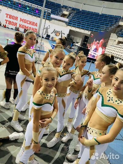 Костюмы для аэробики, для фитнес-аэробики