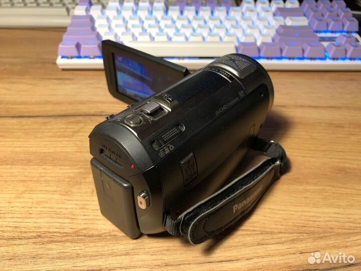 Видеокамера Panasonic HC-V710 FullHD