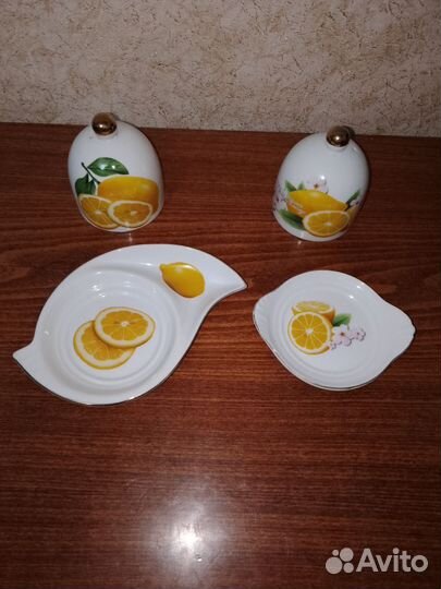 Две лимонницы, коллекционные,Англия