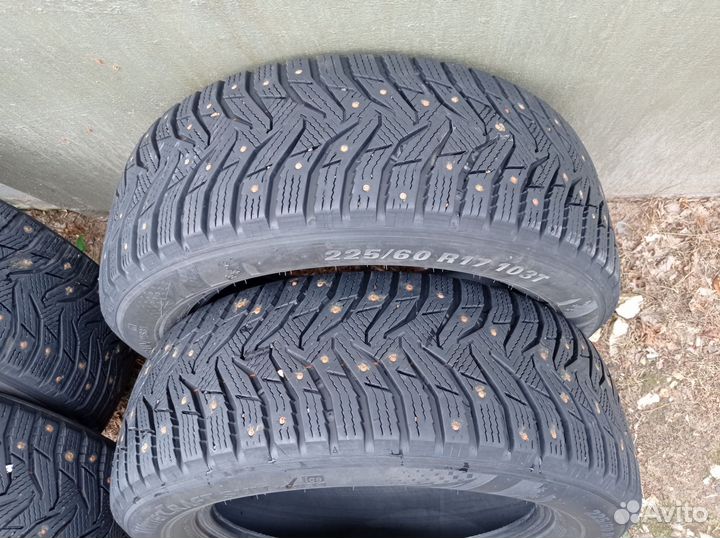 Kumho Crugen Premium KL33 225/60 R17