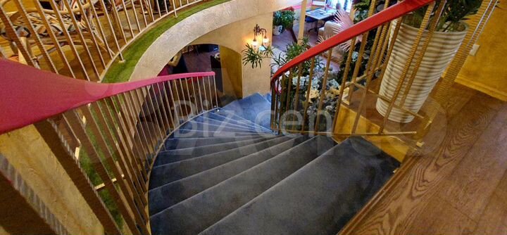 Офисное помещение 144.9 кв.м от собственника