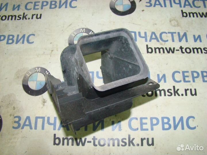 Воздуховод на суппорт FL BMW 330Ci E46 2001г. (Тор