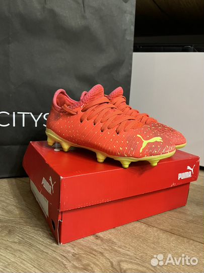 Футбольные бутсы