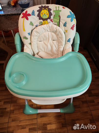 Продам столик для кормления