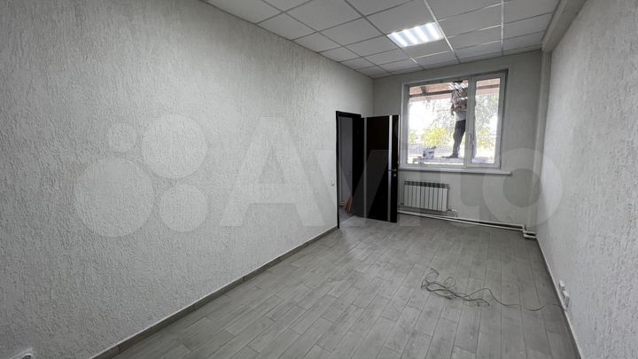 Помещение 72 и 101,4 м²