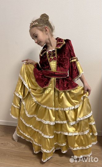 Платье карнавальное