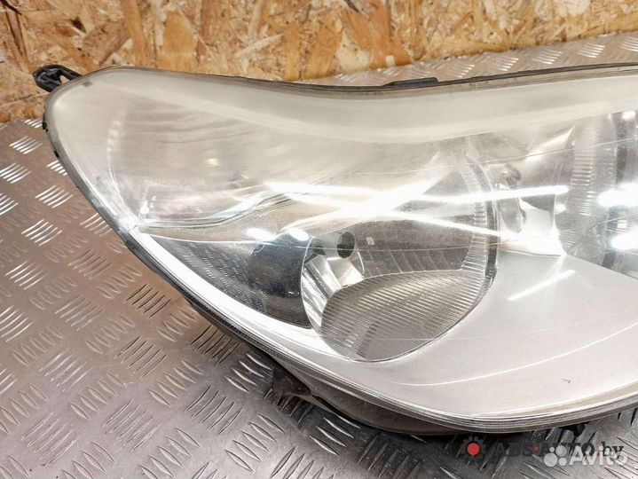 Фара правая Citroen C5 рест. 2007