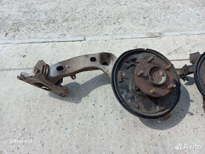 Рычаг ниссан либерти занний