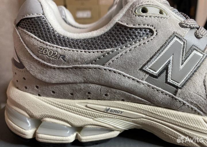 Кроссовки мужские new balance