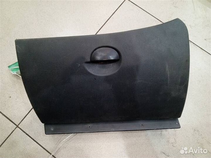 Бардачок Renault Sandero 2009-2014