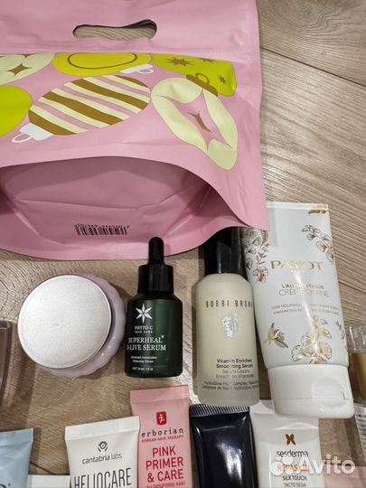 Разбираю косметику