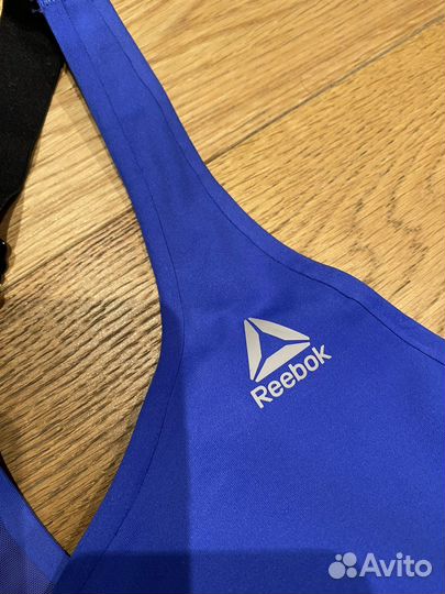 Спортивный бра Reebok топ xs-s. Оригинал