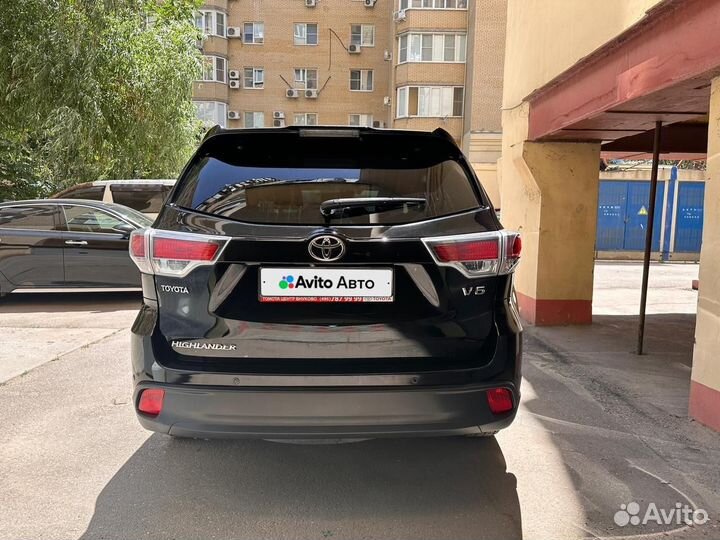 Toyota Highlander 3.5 AT, 2014, 124 809 км